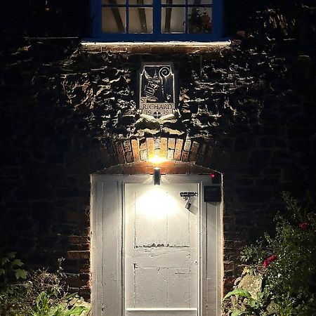 4 St Richard'S Cottages Fittleworth 外观 照片