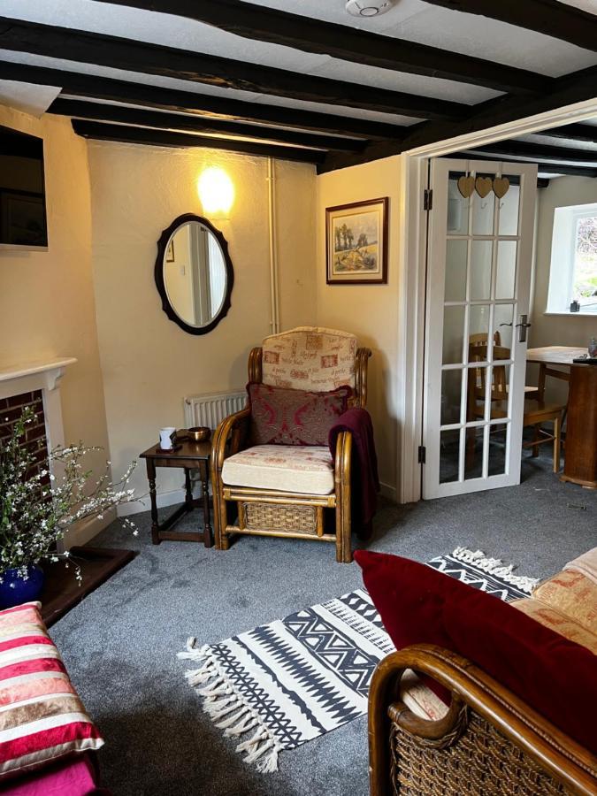 4 St Richard'S Cottages Fittleworth 外观 照片