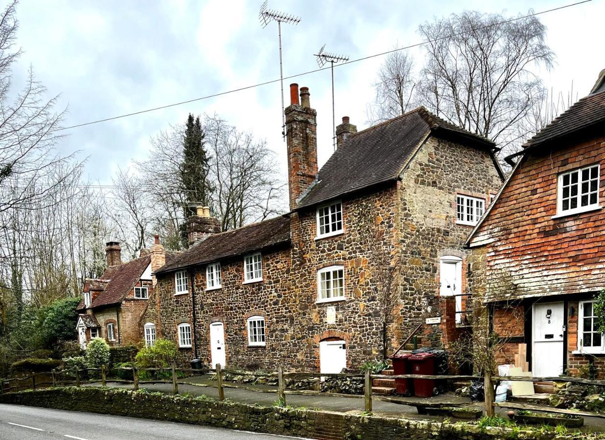 4 St Richard'S Cottages Fittleworth 外观 照片